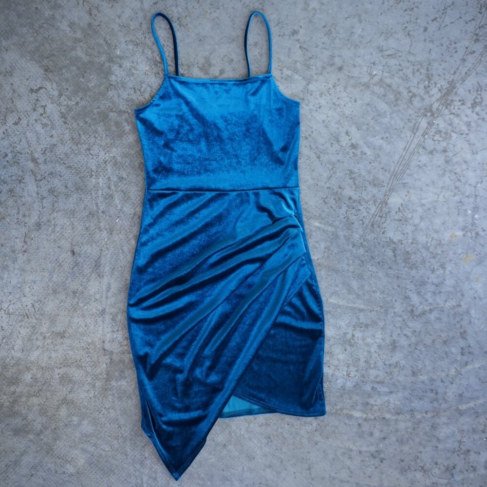 AKIRA Blue Velvet Asymmetrical Mini Dress Cocktail Wedding Women's Medium